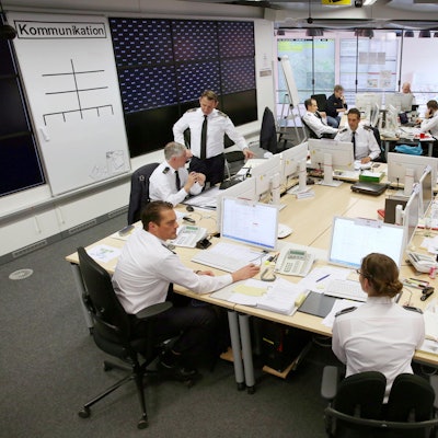 02042020_MomentaufnahmeEinsatzstabLeitstelle_04