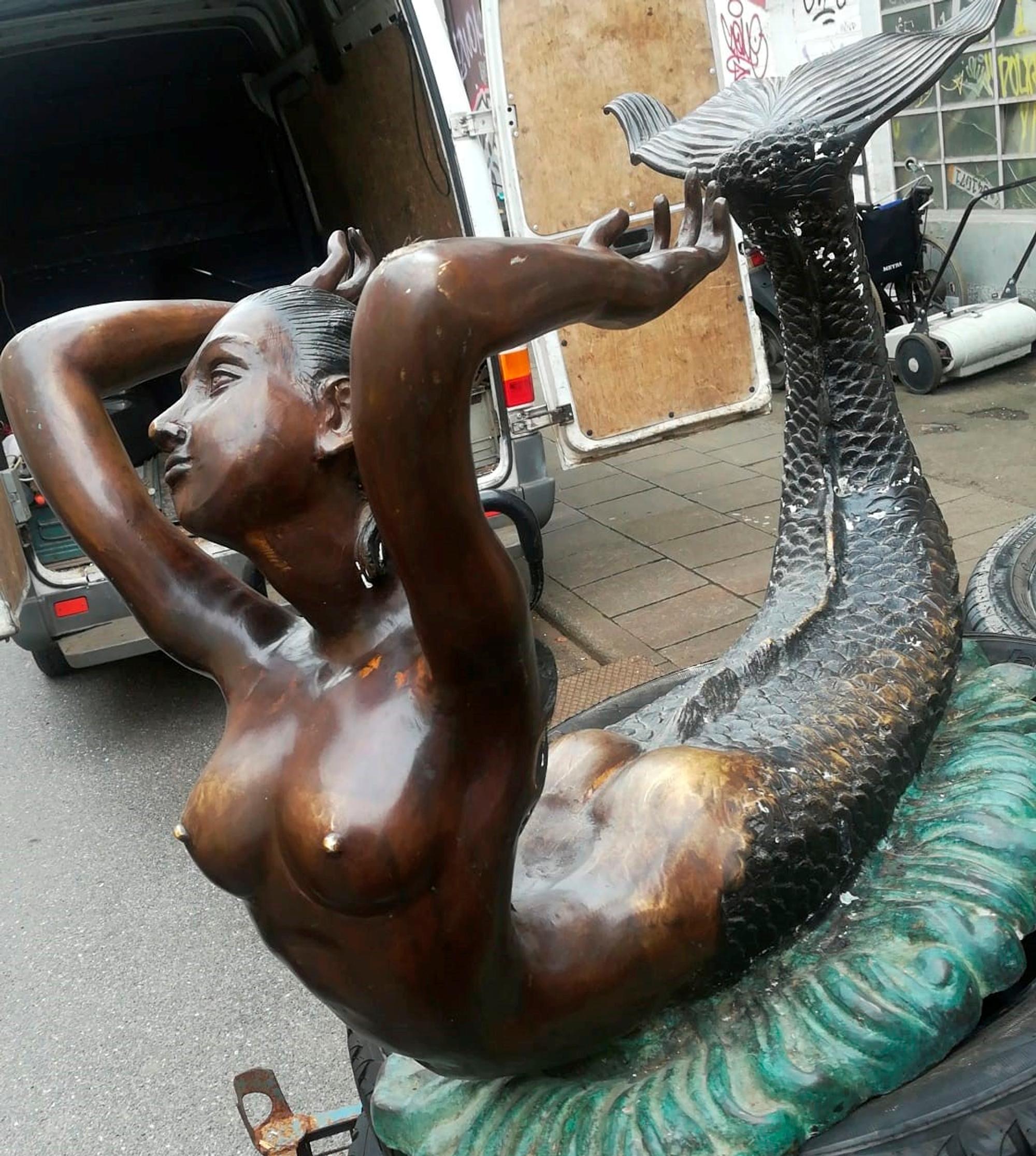 statue_meerjungfrau_koeln2