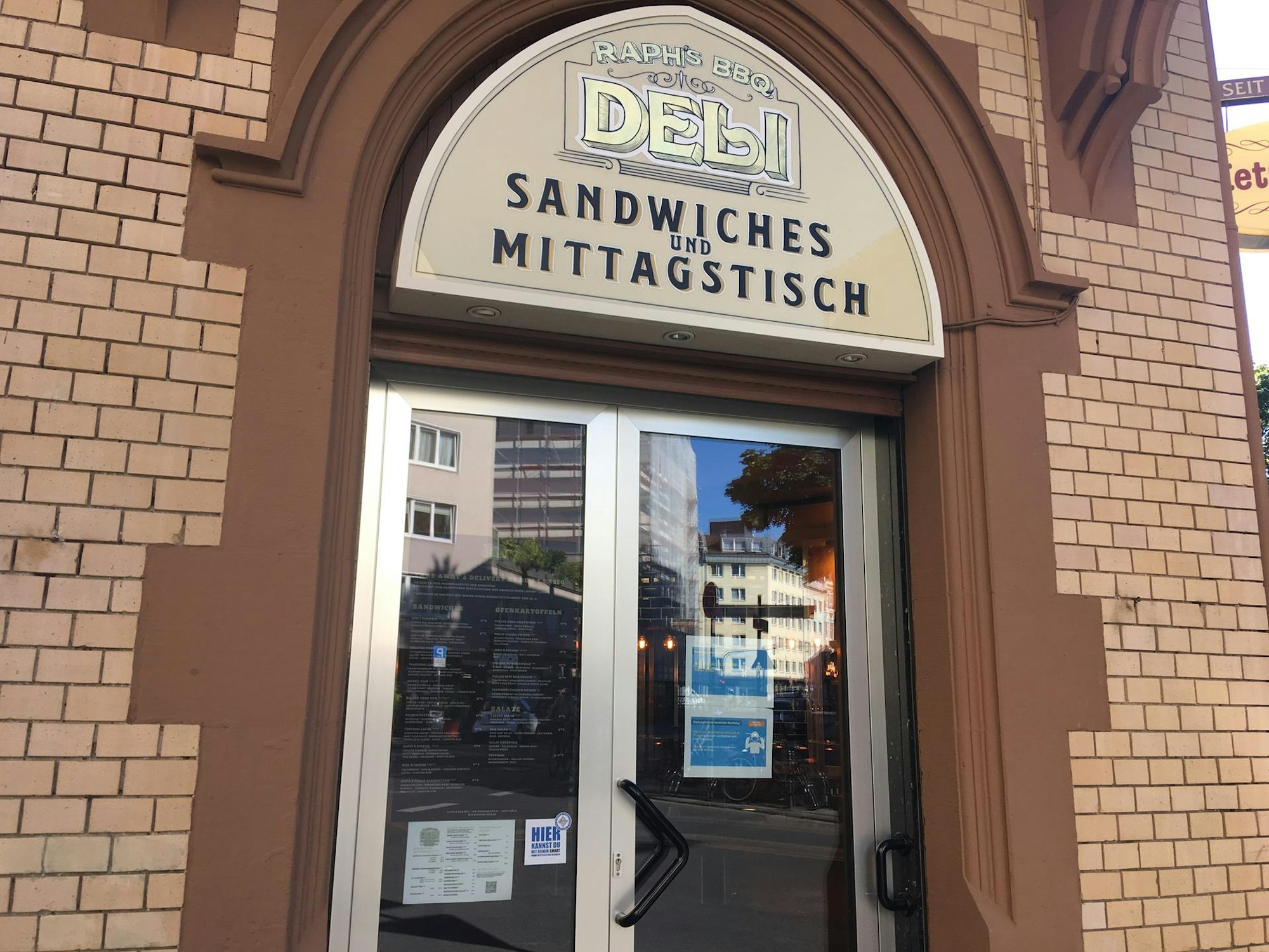 raph deli 2