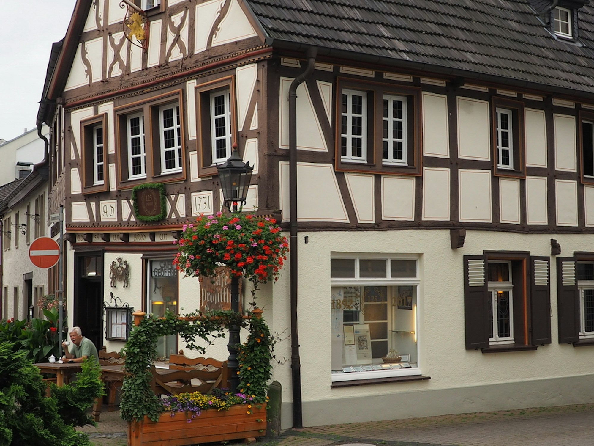 Cafe-Profittlich-2_Bildgröße ändern