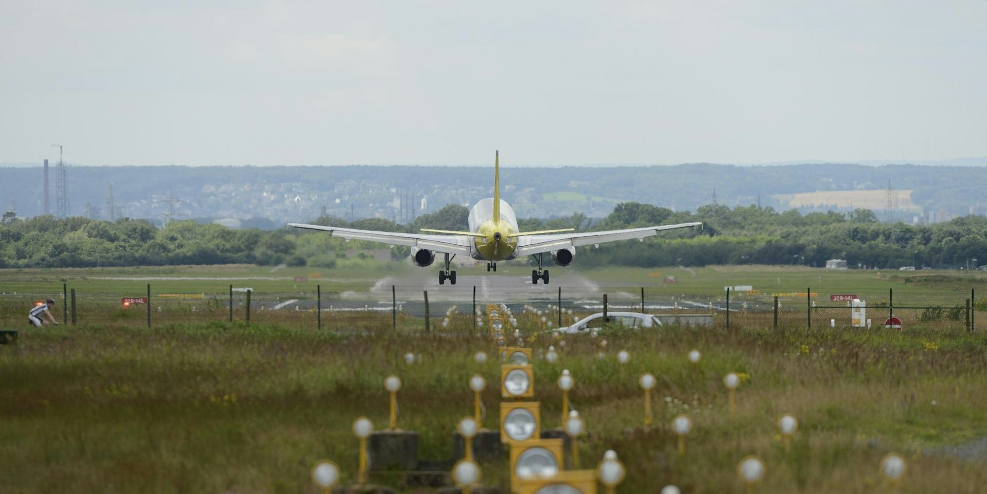Rhein-Berg_Luhr_Flughafen