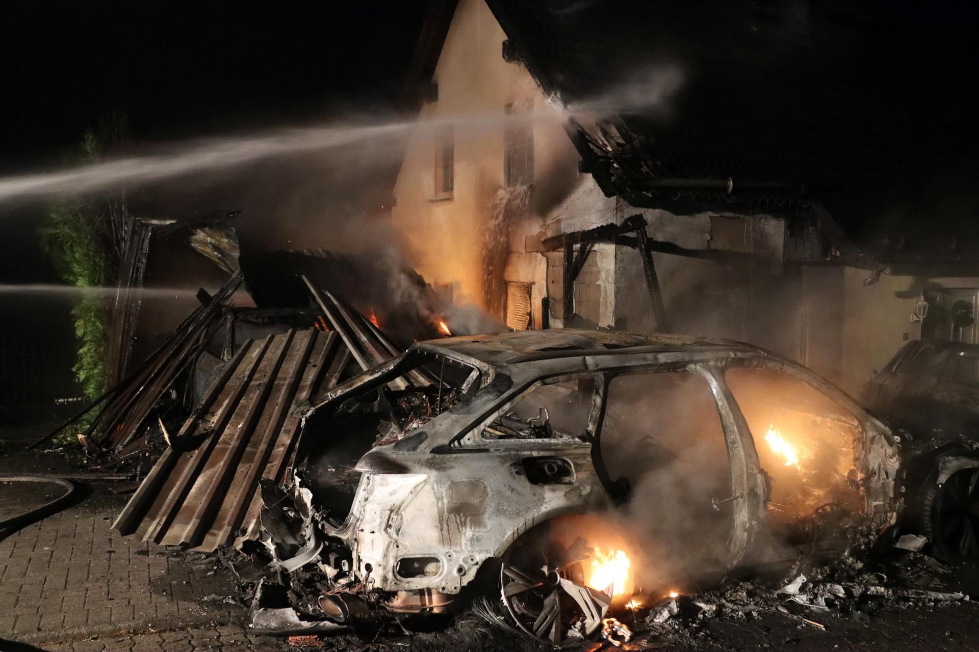 Fahrzeugbrand-Berkenroth