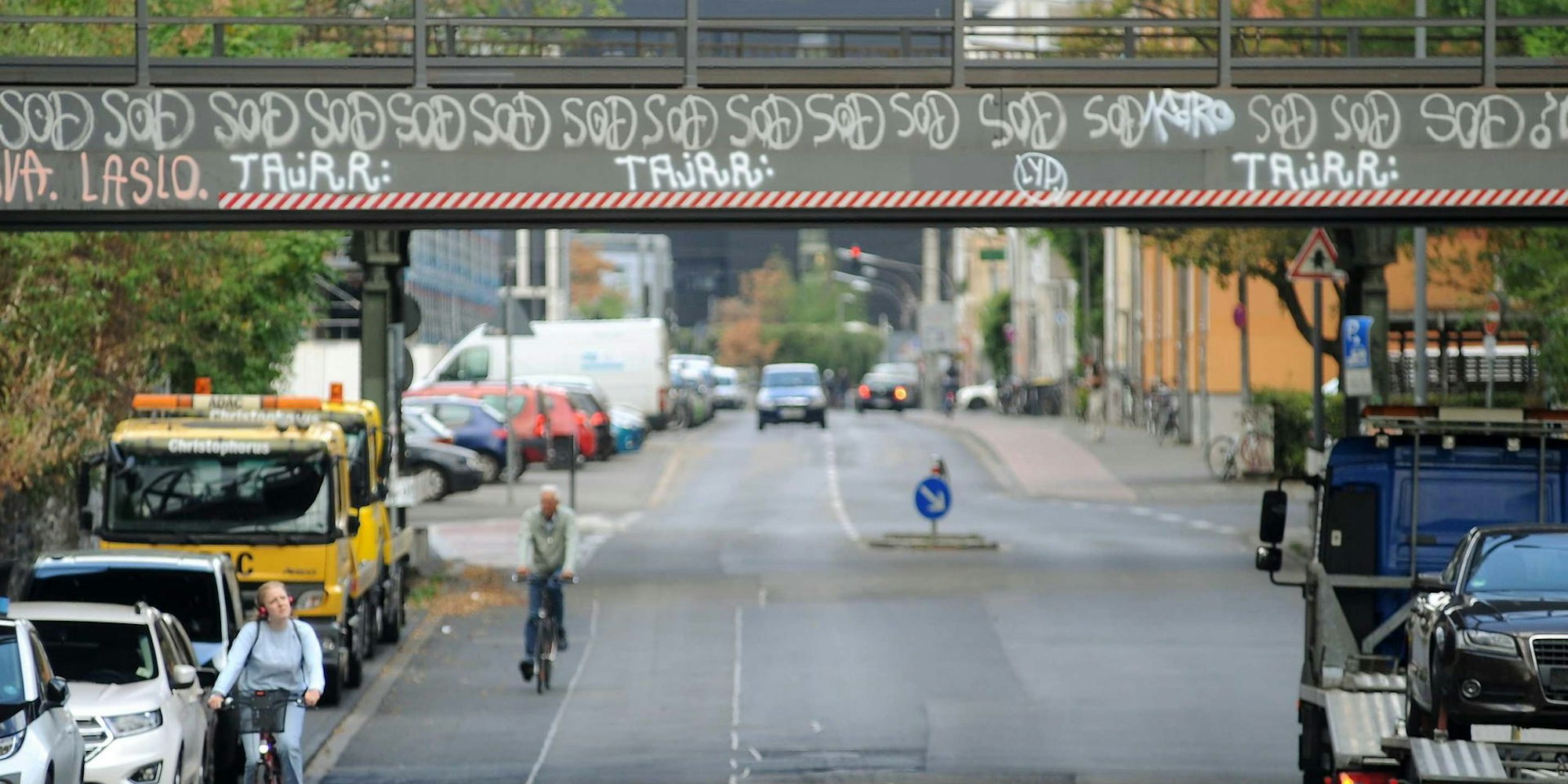 140818Rakoczy-Eifelwall29