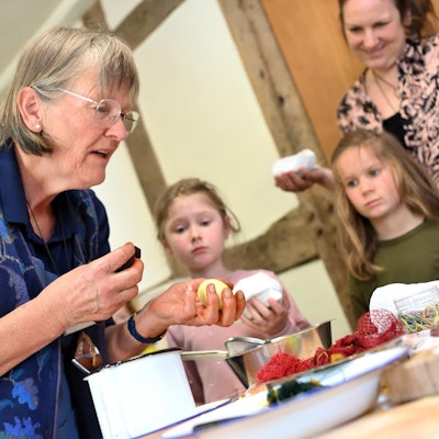 Eier_Faerben_Lindlar