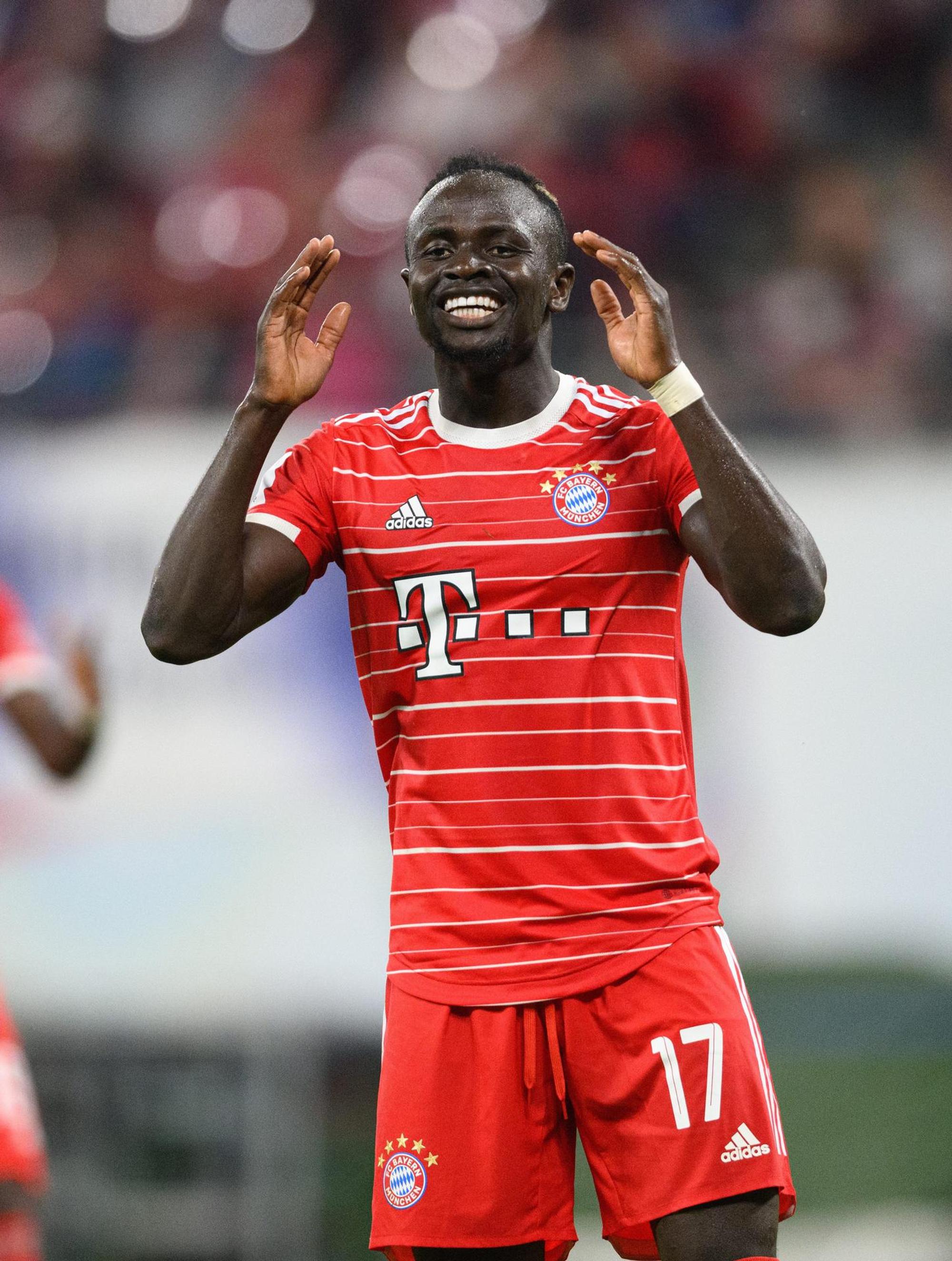 Bayern Trikot 5