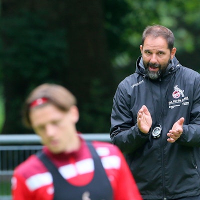 Ruthenbeck feuert an