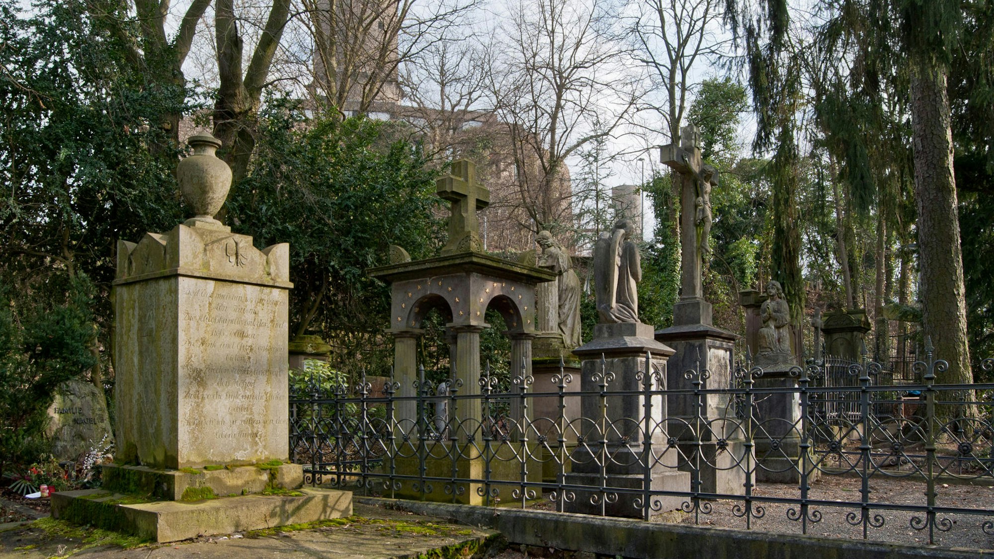 Burgfriedhof Bonn Bad Godesberg