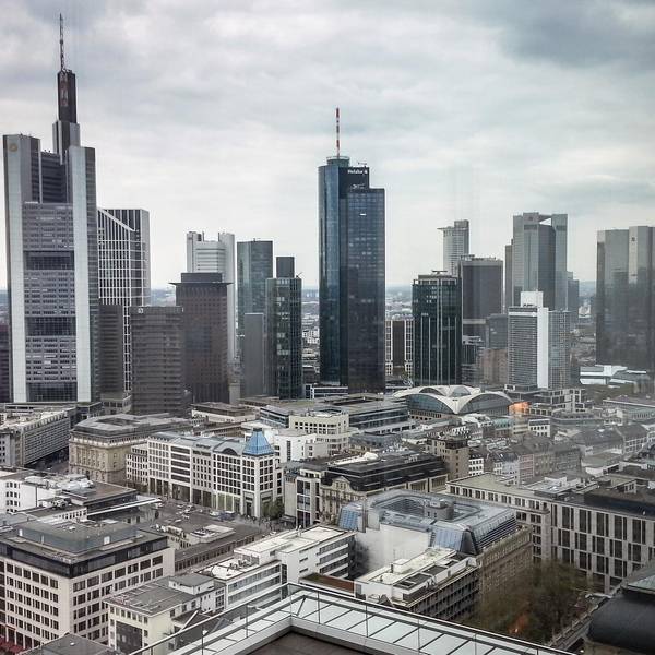banker-frankfurt-dpa