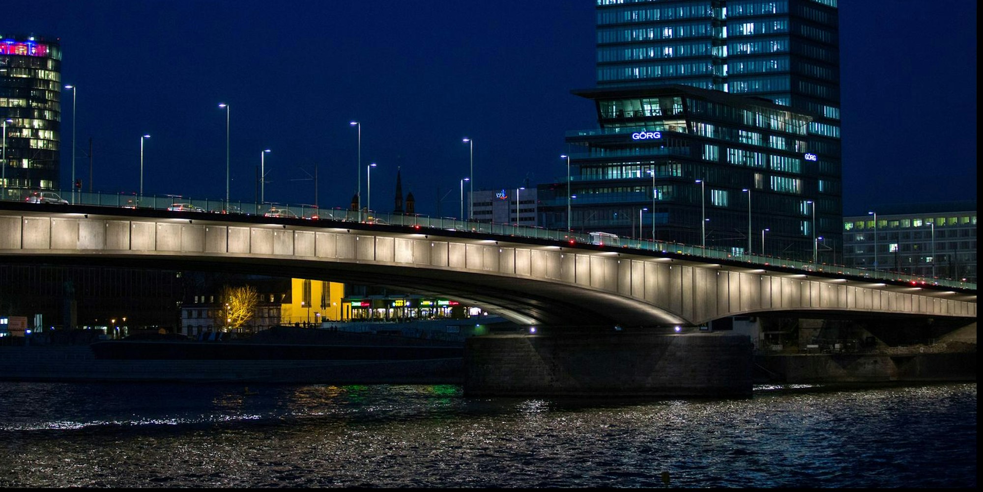 Deutzer Brücke dpa