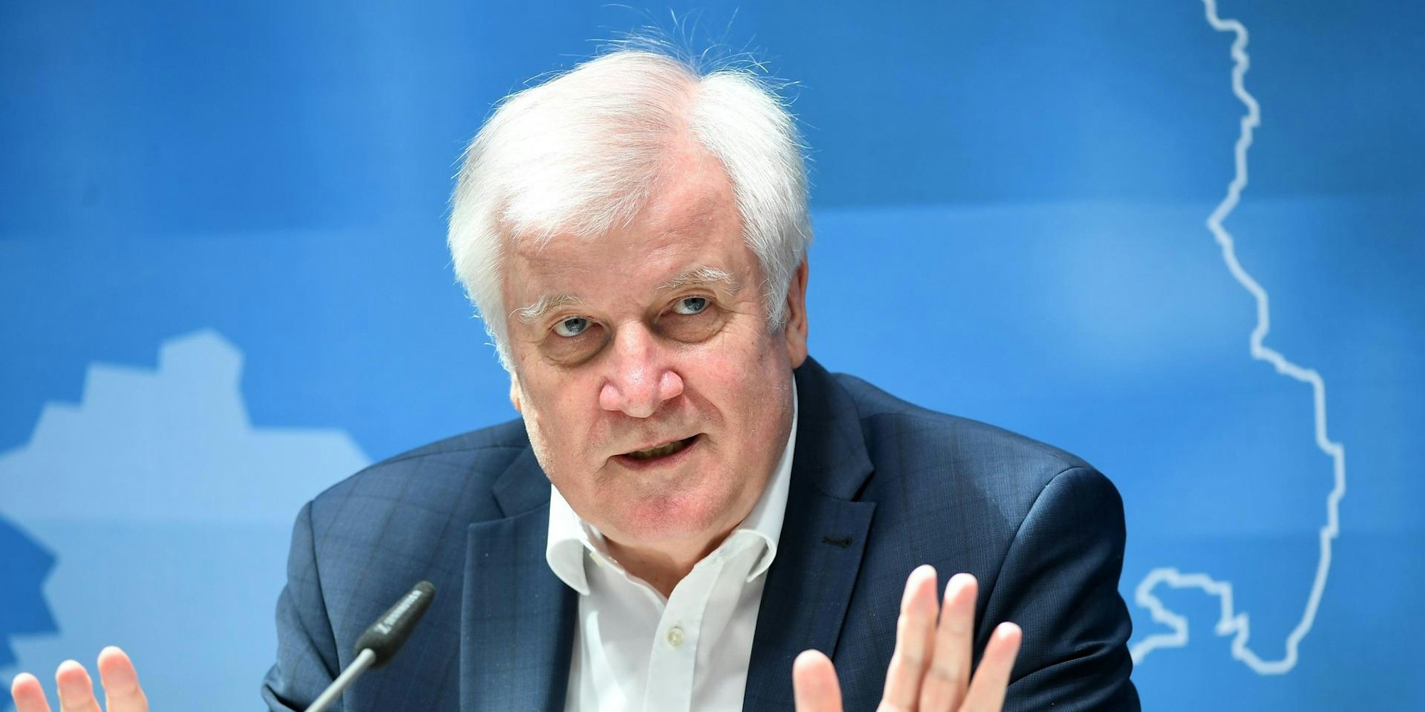 Seehofer 011220