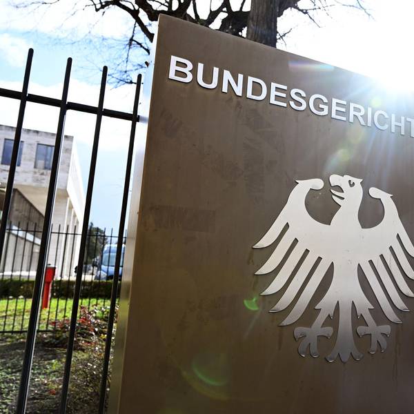 Bundesgerichtshof Symbol 2502