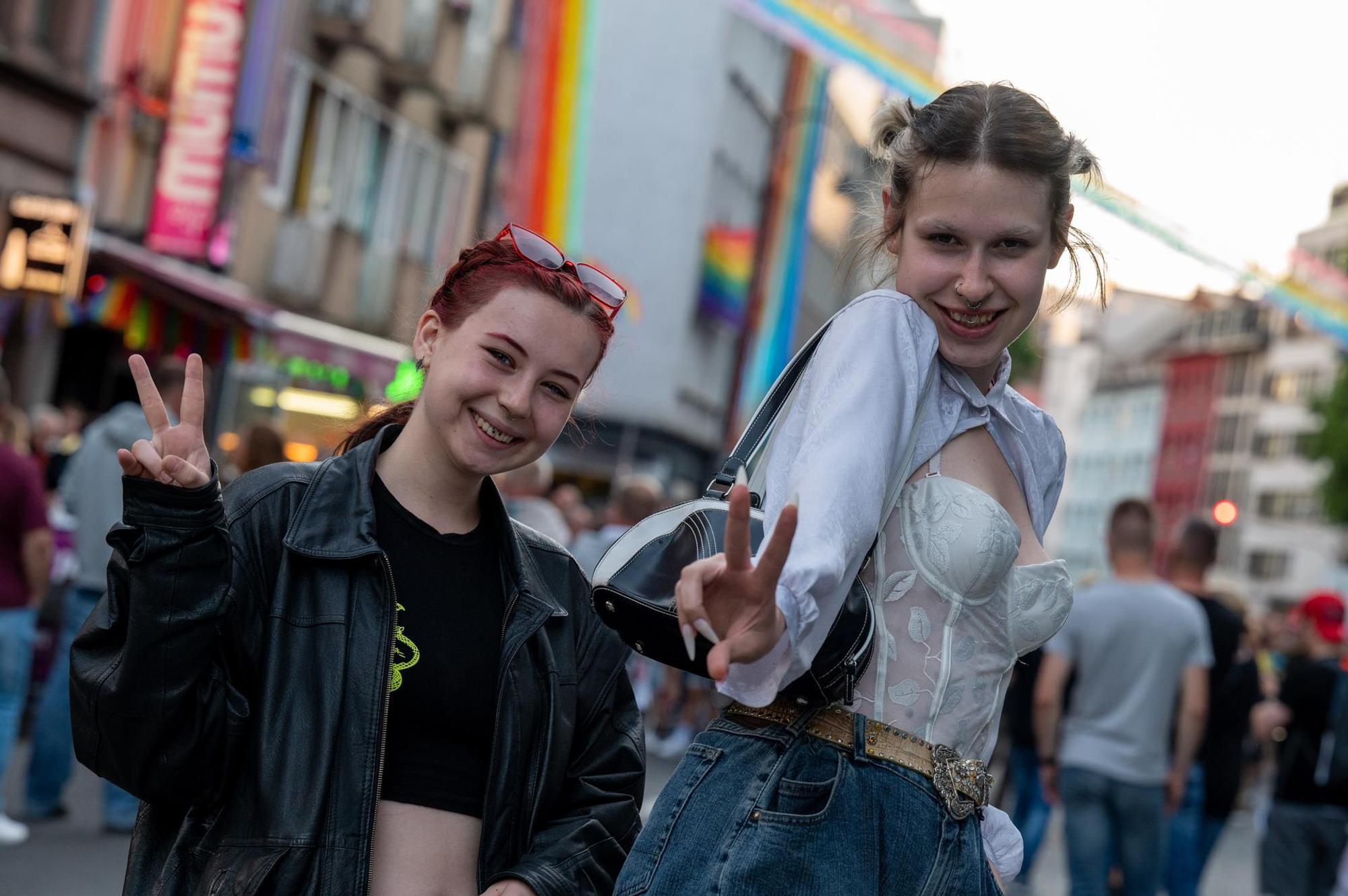 Ukrainerinnen beim CSD