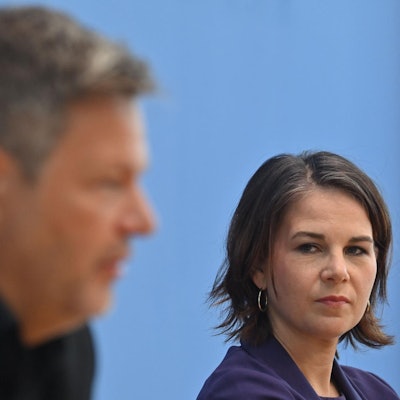 Habeck Baerbock Blick4