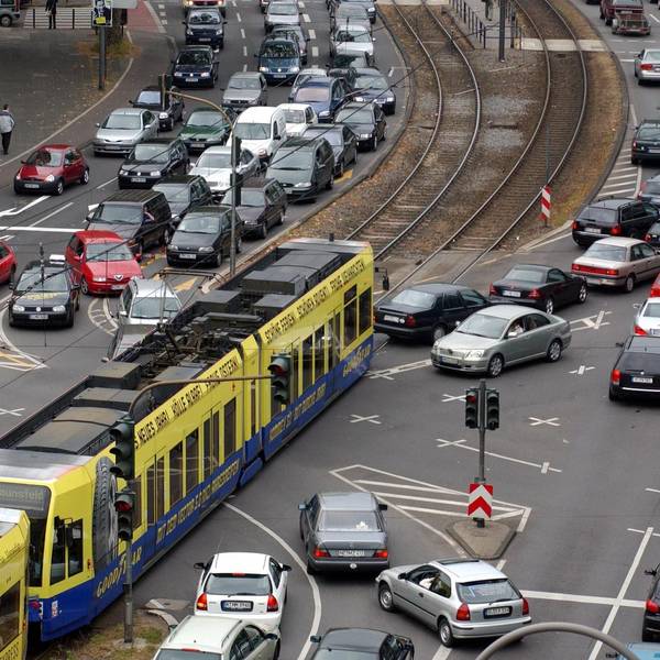 Ost-West-Achse Cäcilienstraße