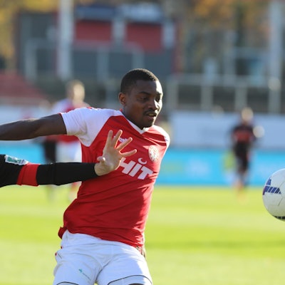 17187C4C-18CD-45B8-A0B7-487CAA10DA75