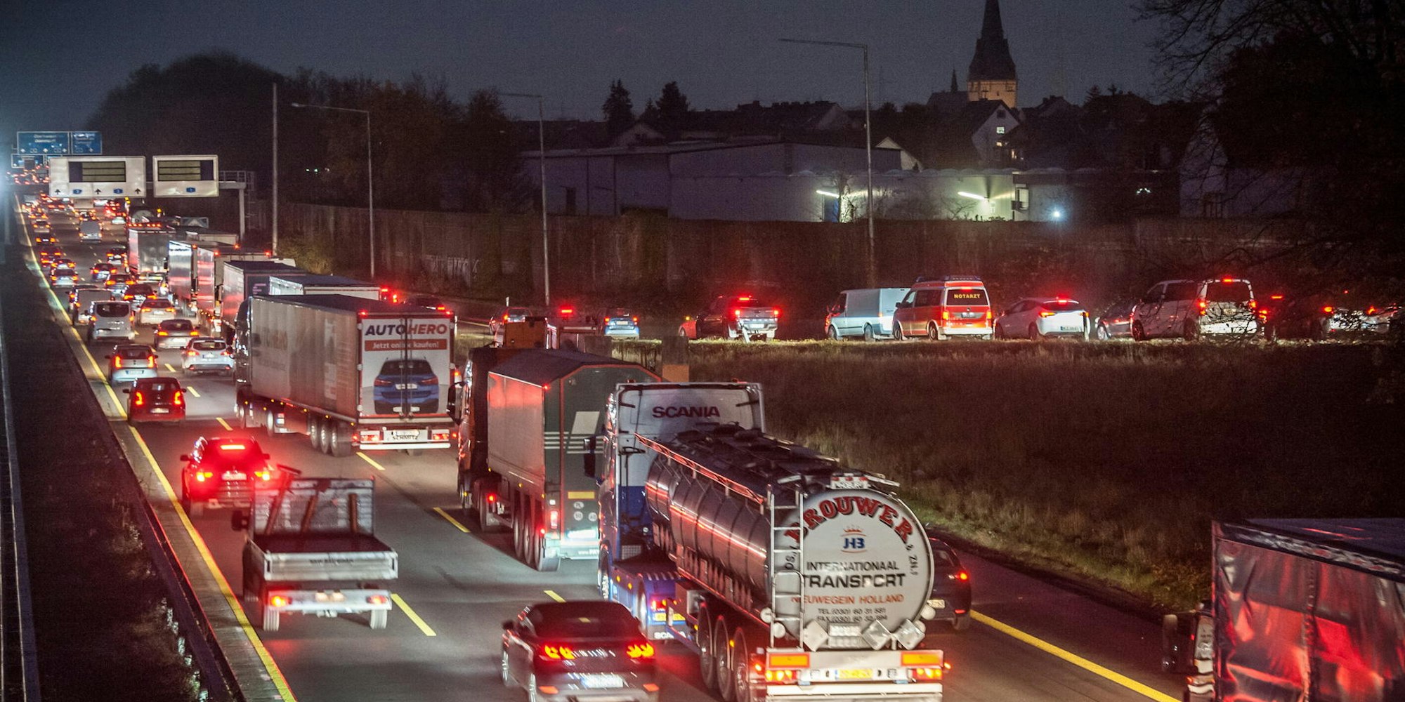 autobahn3_lev_rar_RLE_11192021ALF_4581