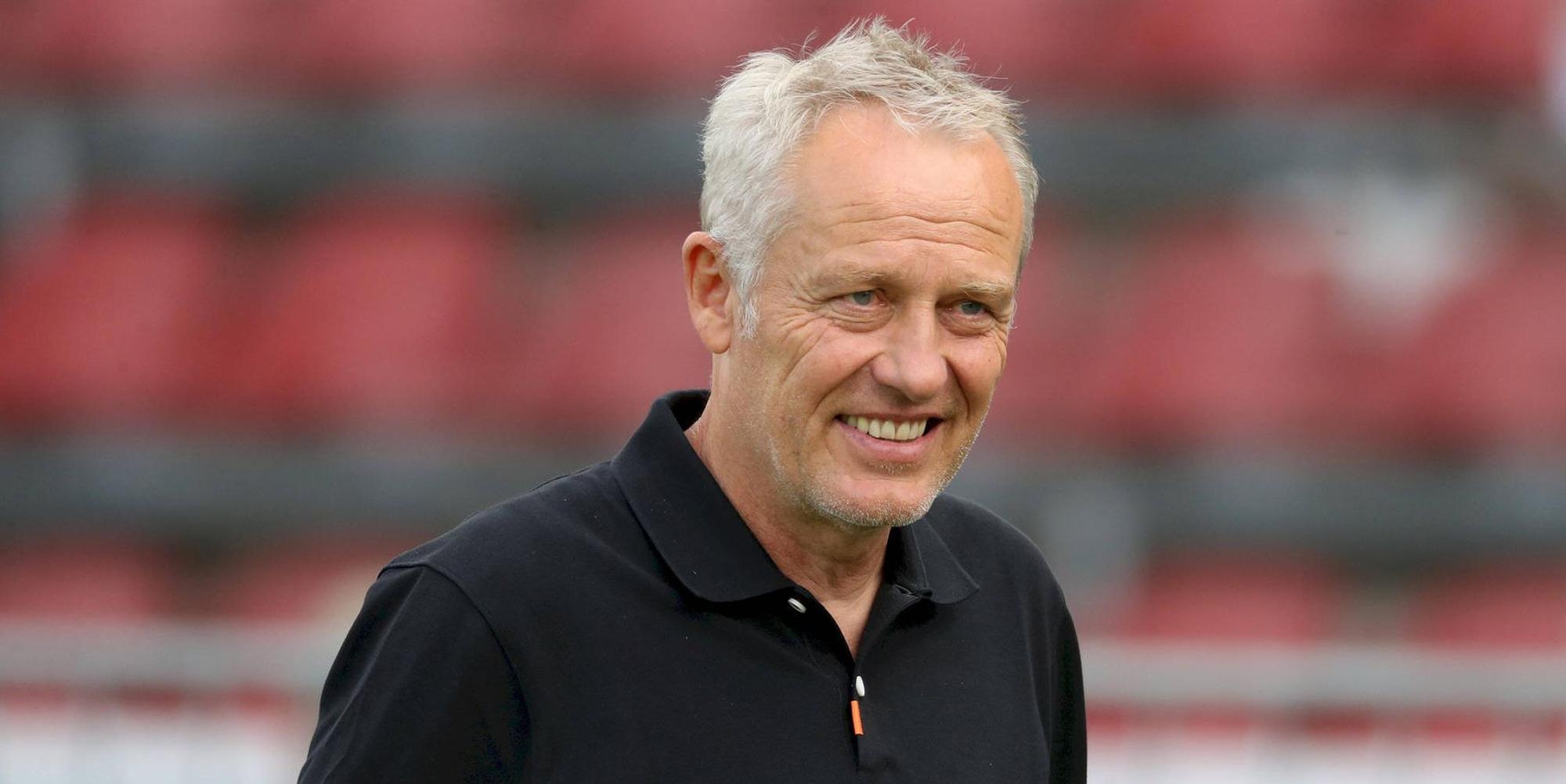 Streich lächelt