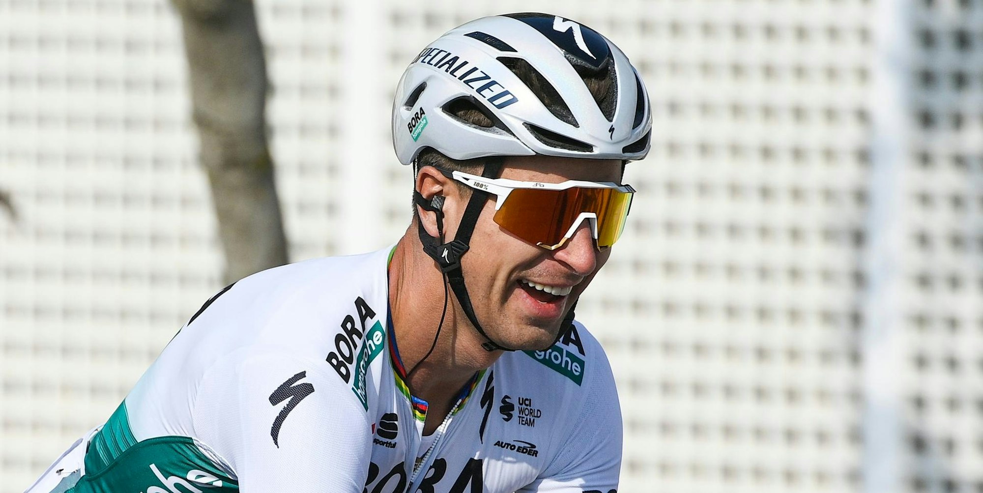 4E675CB9-B547-4B26-A5F3-48E364F30138