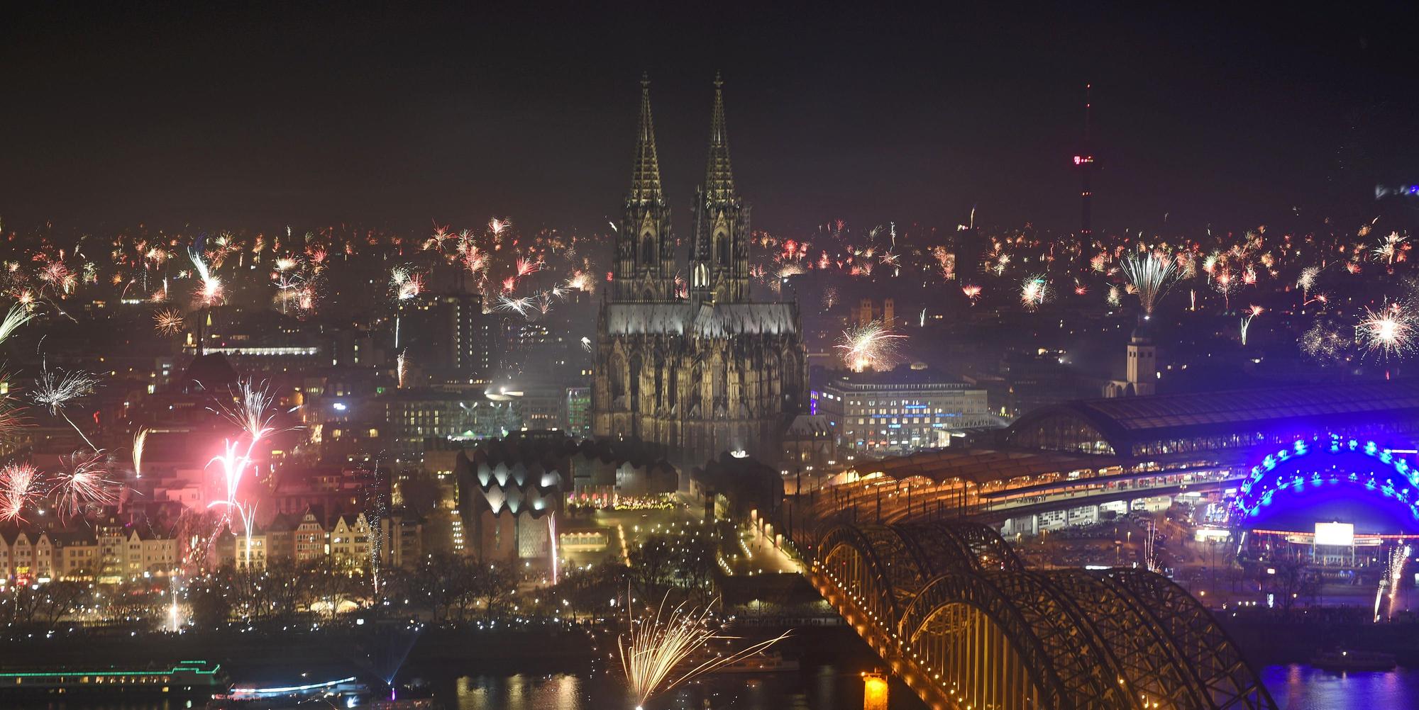 Silvester köln dpa