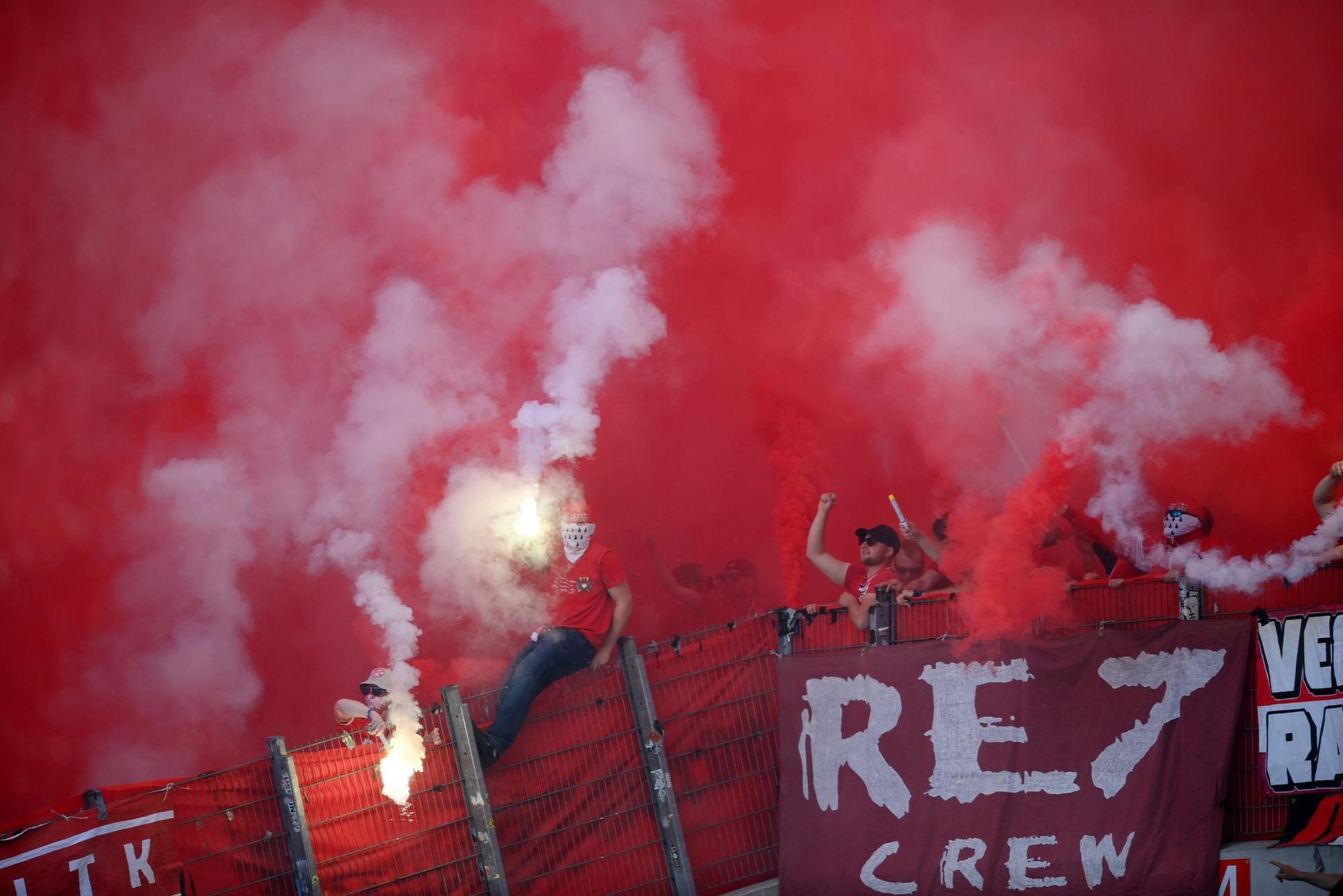 FC-Fans Pyro 2