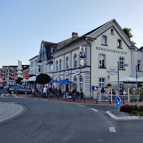 Leilie Bergischer Hof_001