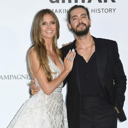 Heidi Klum und Tom Kaulitz posieren für Fotografen.