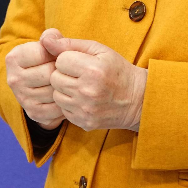 Merkel Hände