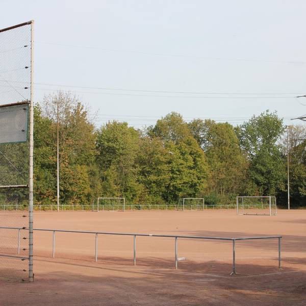 aef-sportplatz-2