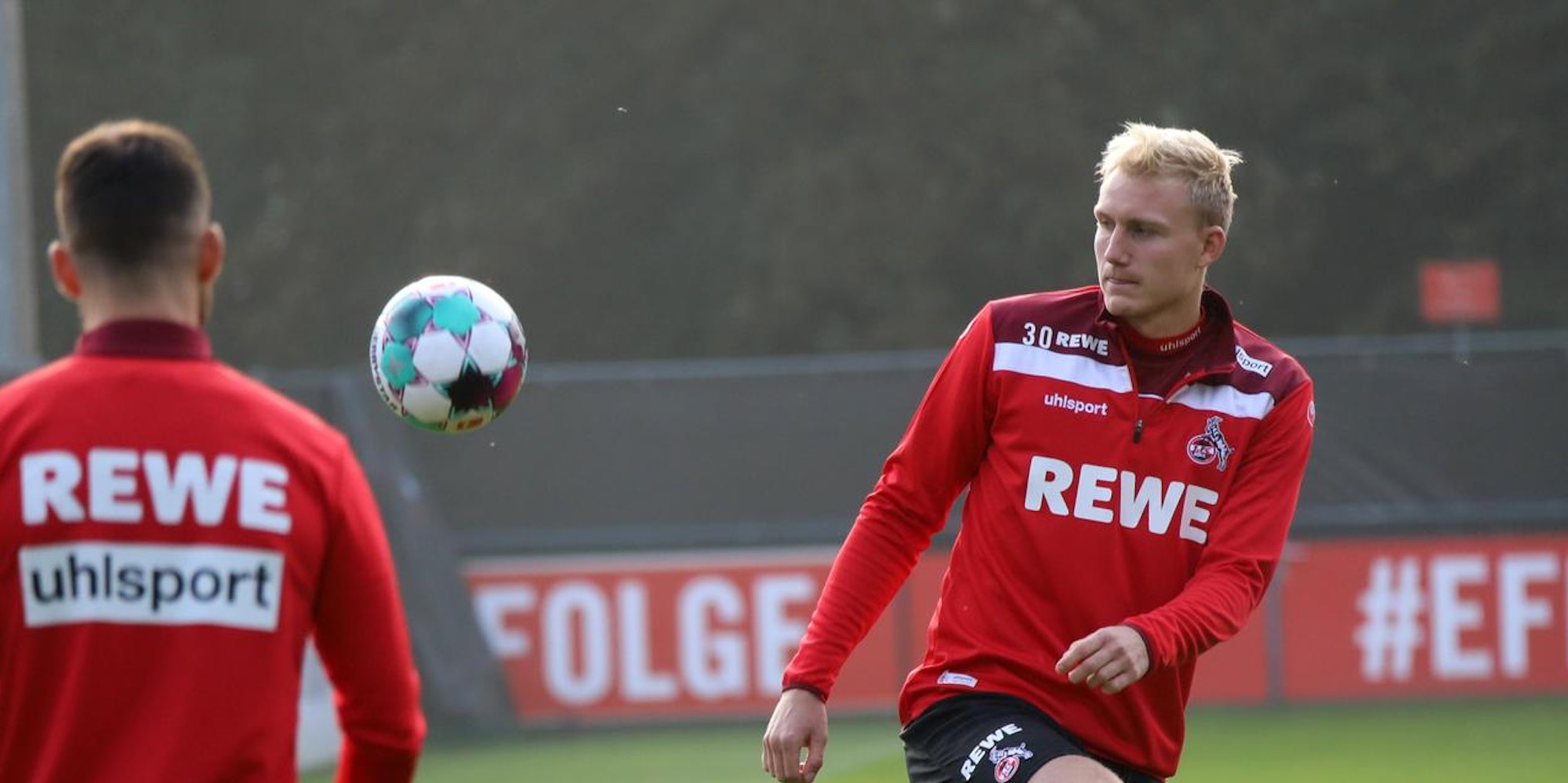 ECBEA96B-78A5-41F4-B70F-EE5EC9D4D041