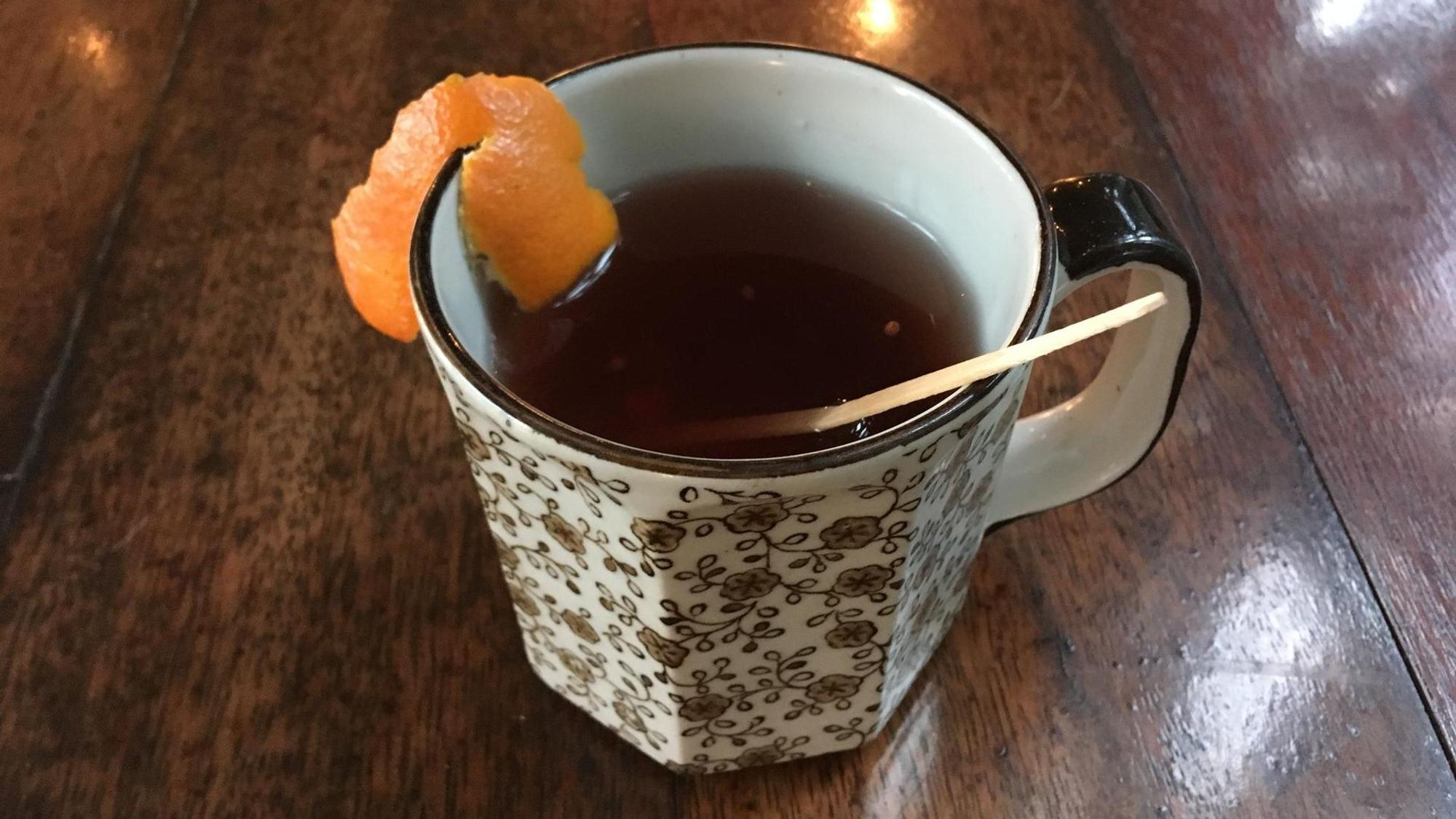 Punsch in einer Tasse