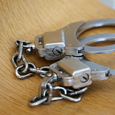 Handschellen Symbol 140622