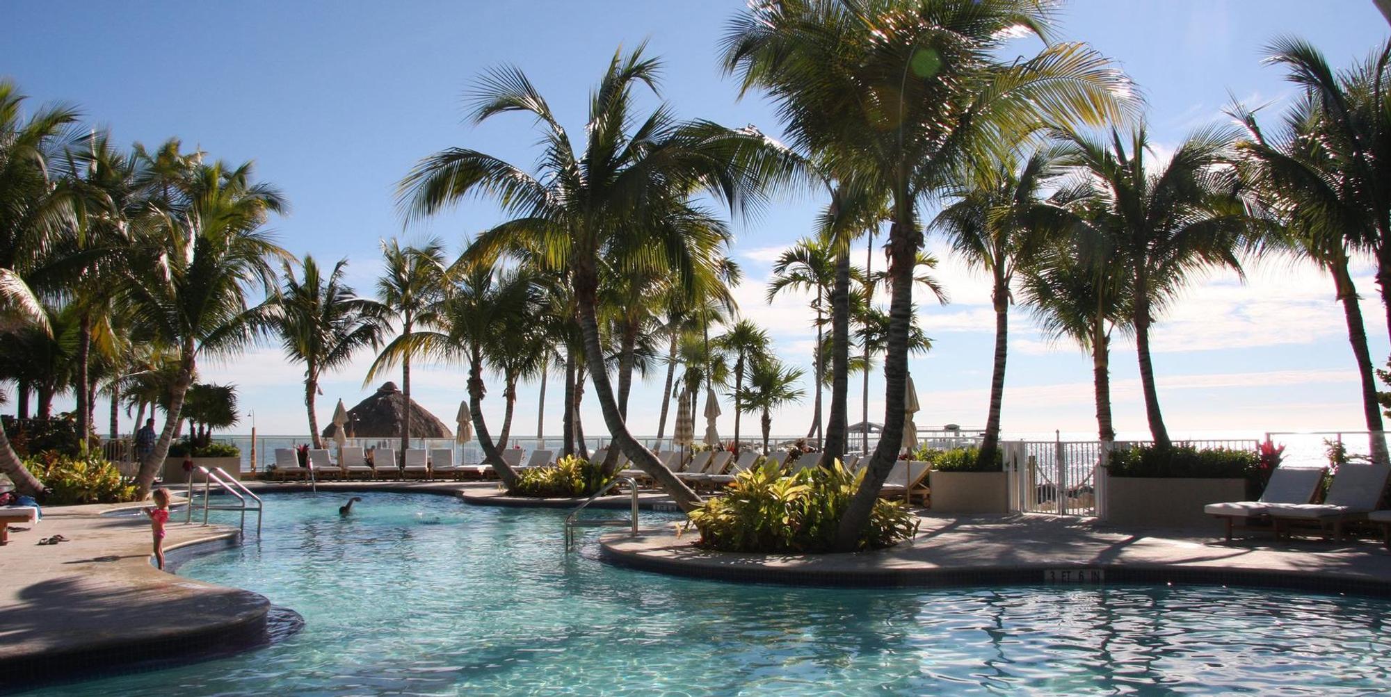 Schöner Hotelpool
