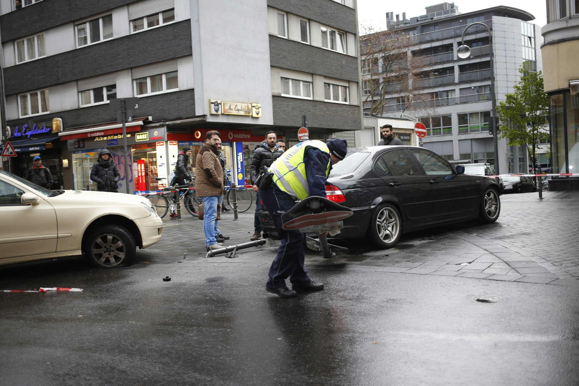 kra_eigelsteinRaub002_2