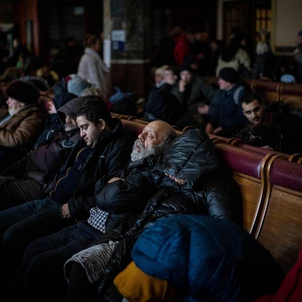 Ukraine Lwiw Bahnhof