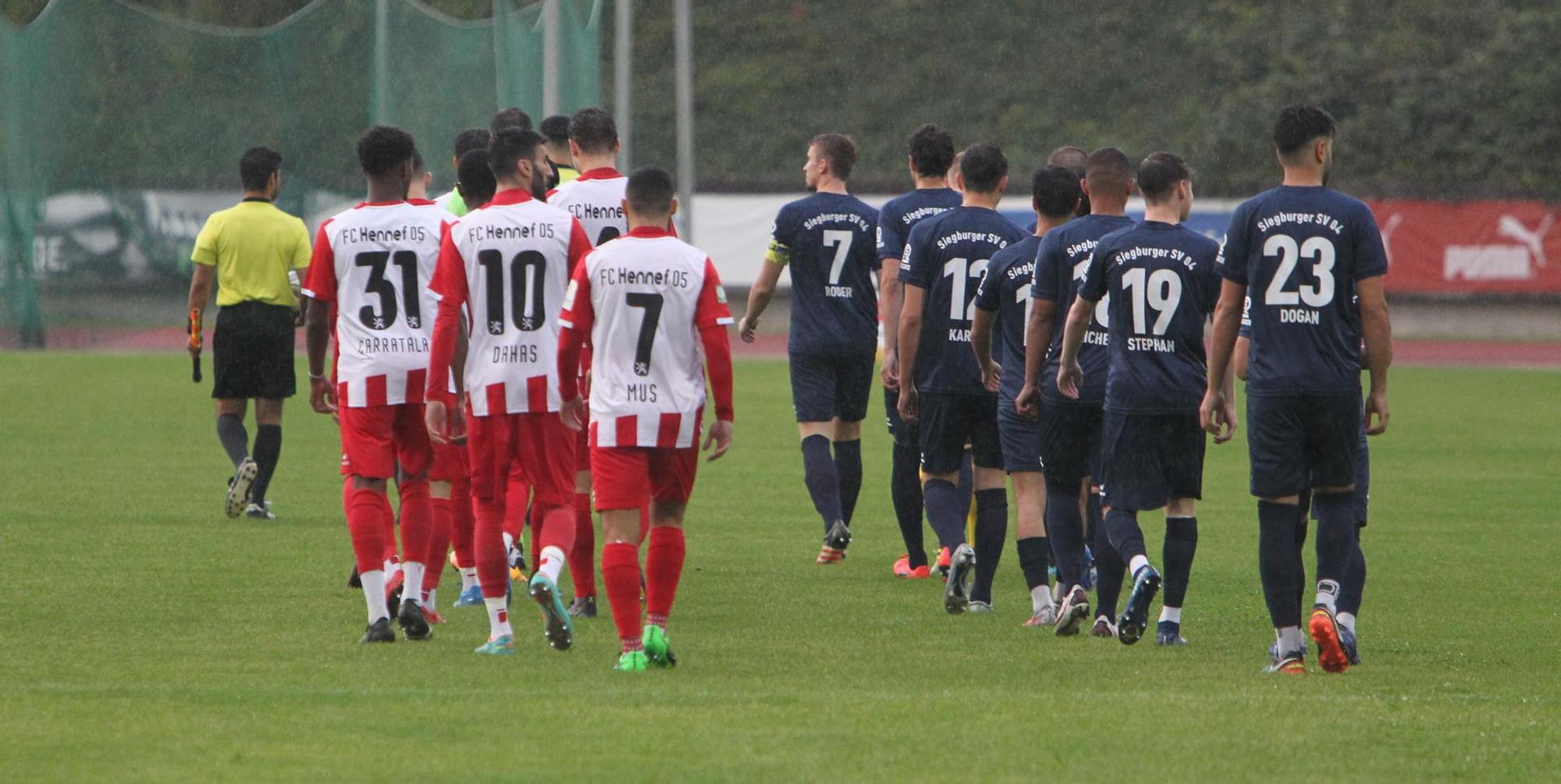 Fußball, Meisterschaftsspiel, Mittelrheinliga, Siegburger SV O4, FC Hennef 05