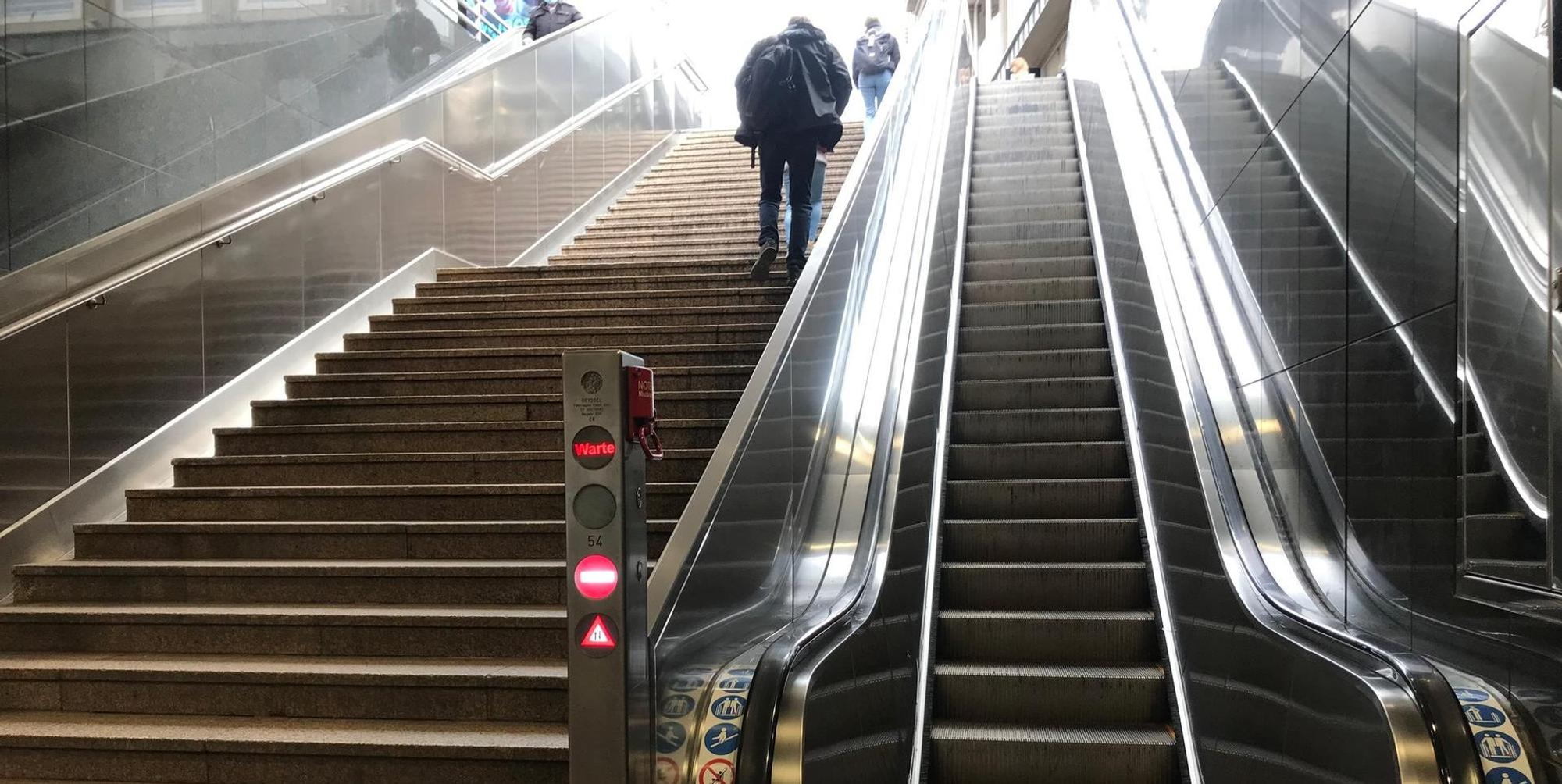 Rolltreppe