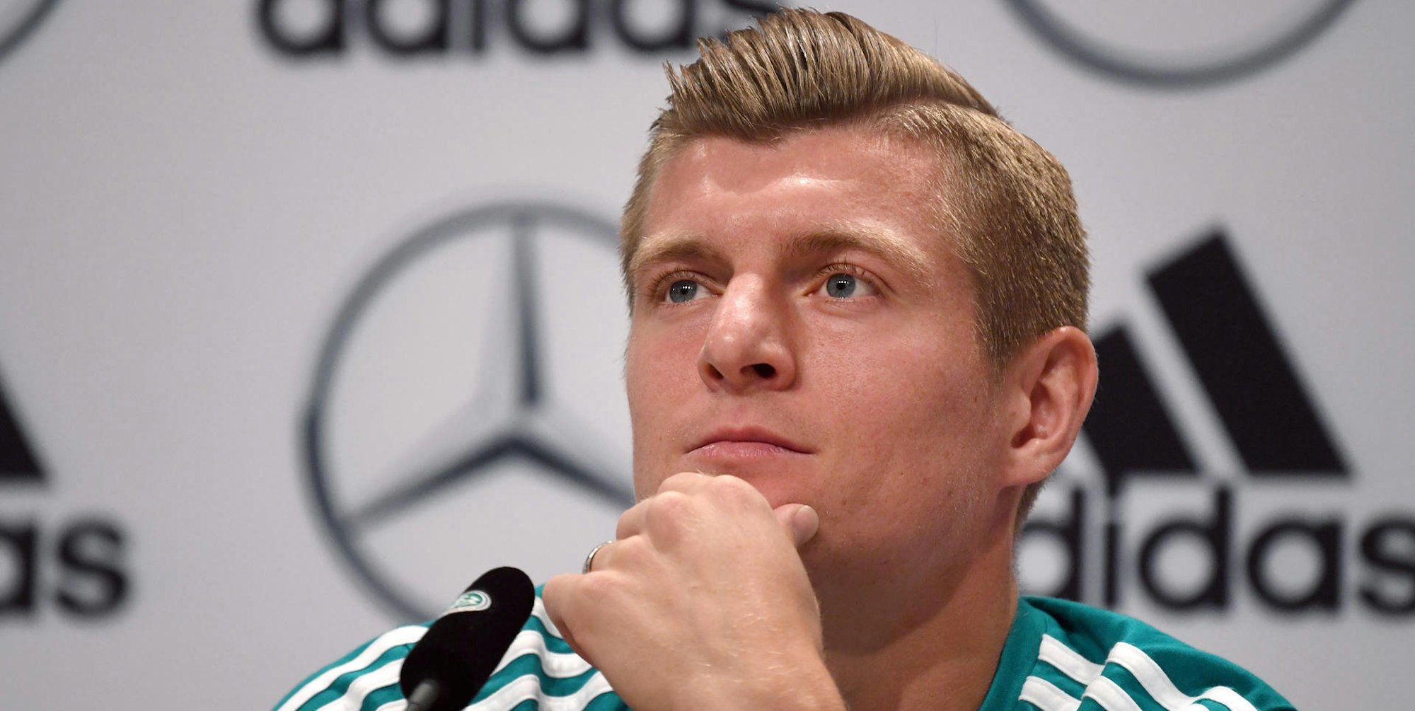Kroos Header IV