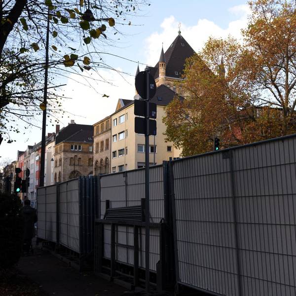 20201104-RAK-AbsperrgitterZuelpicherplatz-006