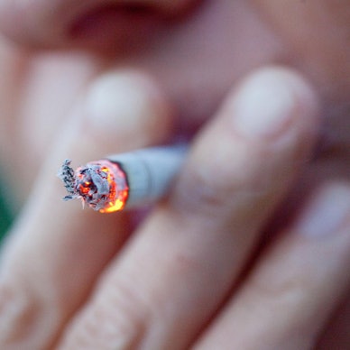 Zigarette dpa Symbolbild