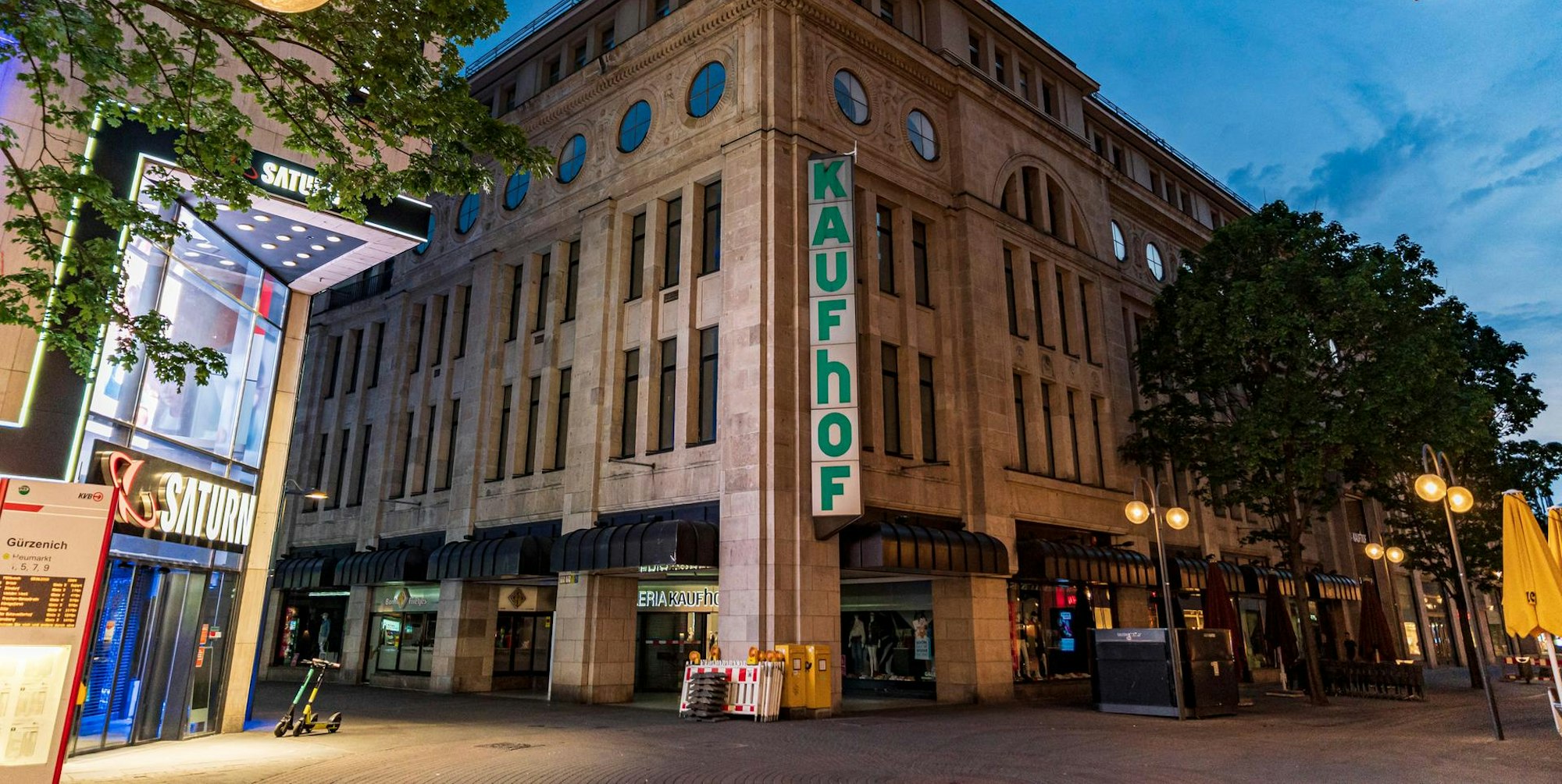 Galeria Karstadt Kaufhof_001