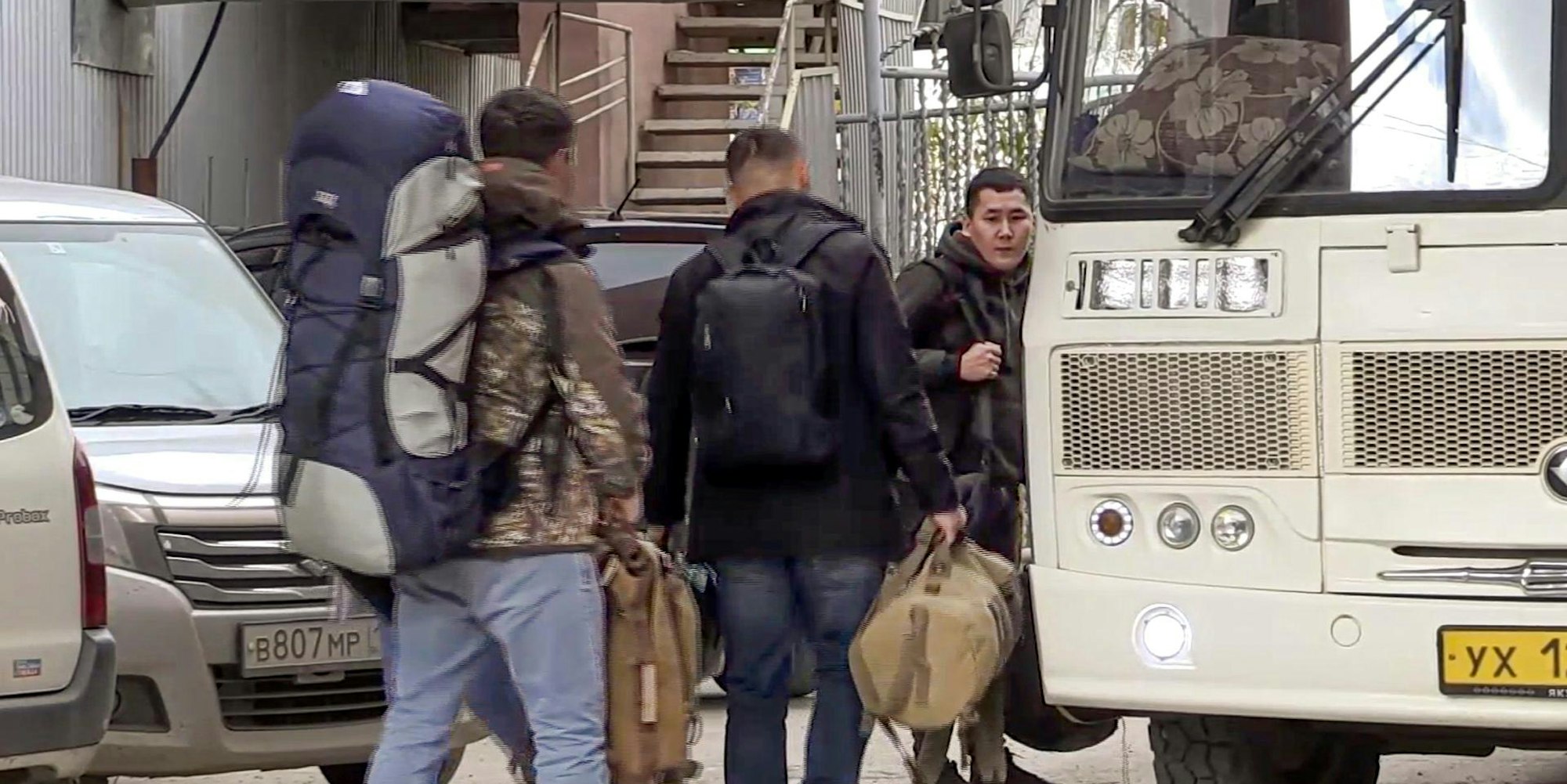 Einzug russischer Soldaten