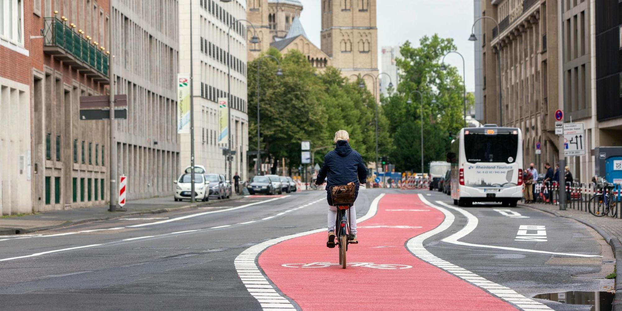 Neue Radspur Gereonstraße