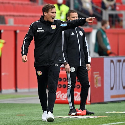 E6BCE389-F0CA-45D7-BA4E-A34CF513079B