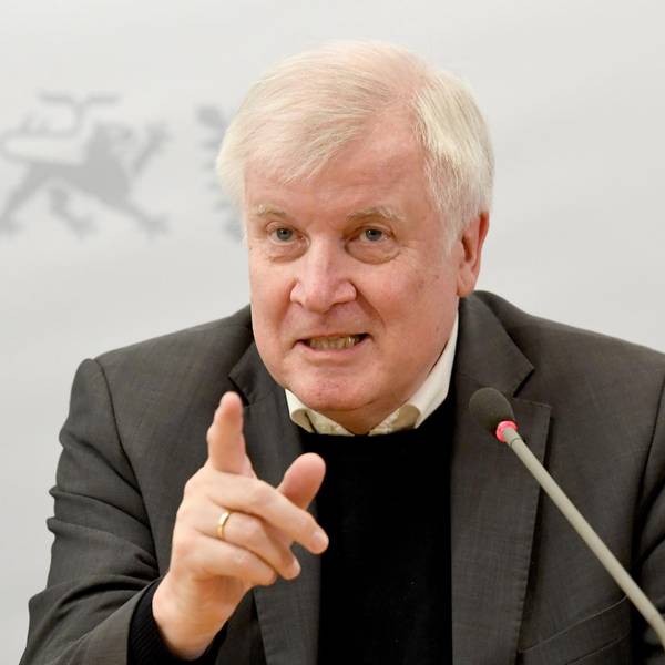 Seehofer DPA 081219