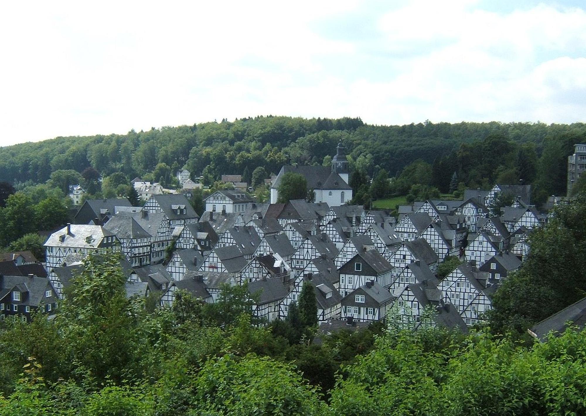 1280px-Freudenberg_Alter_Flecken