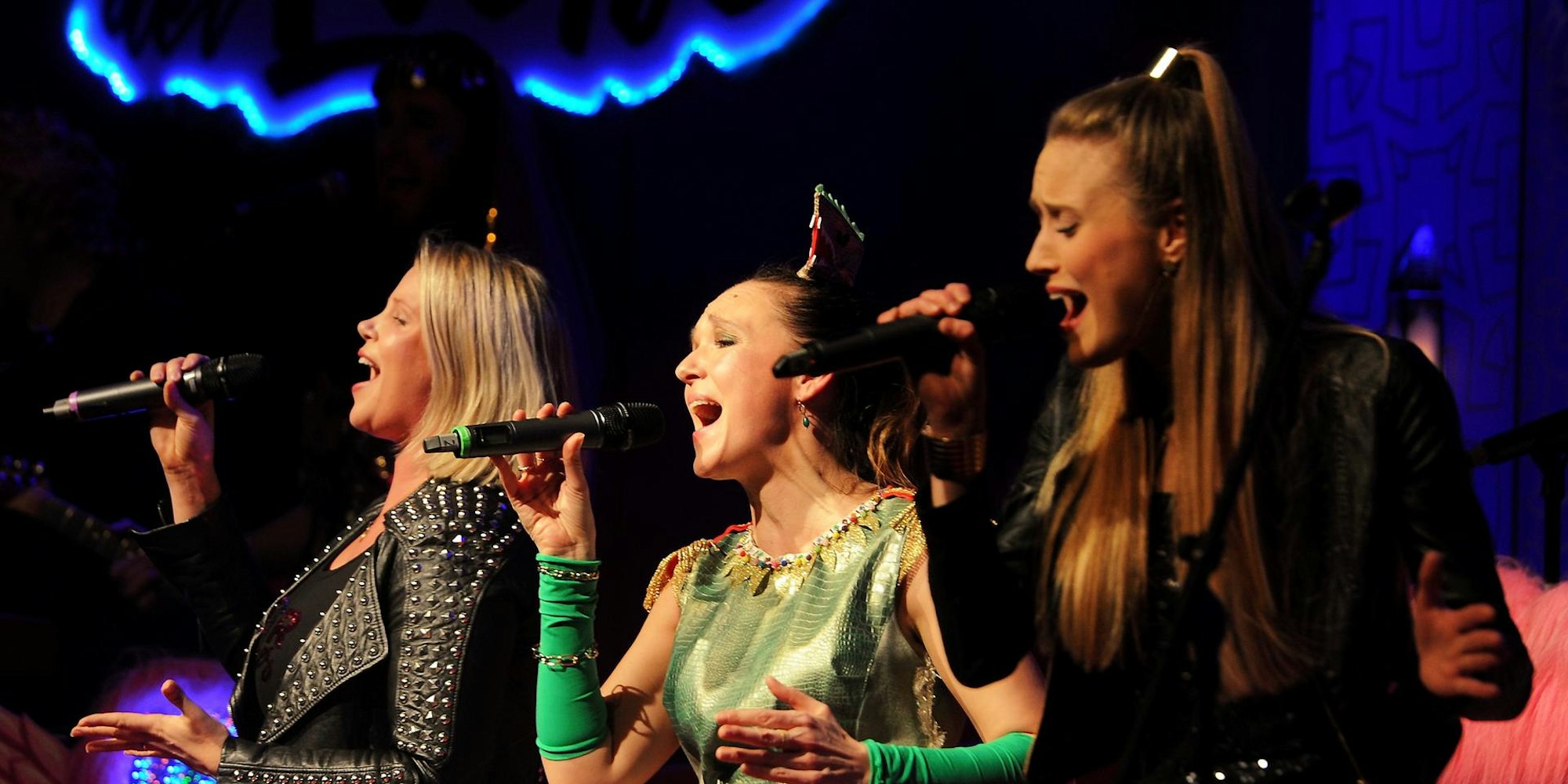 080220deinesitzung009_stef