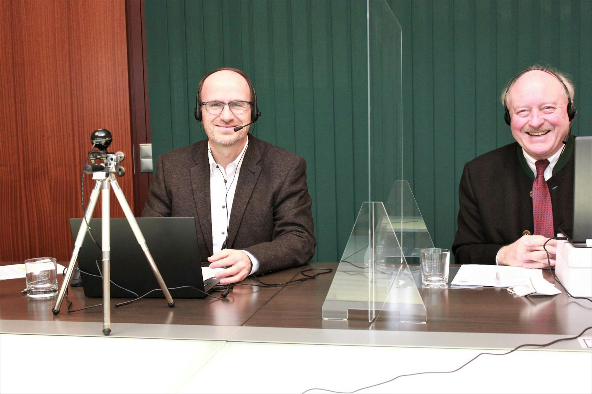 KHUG_PRESSEKONFERENZ_DIGITAL_JAHRESAUFTAKT_2021_NR1