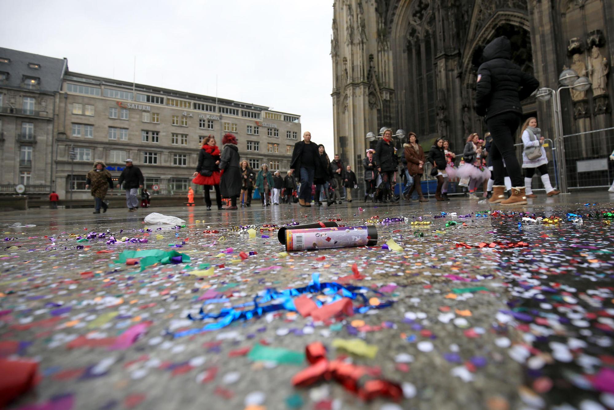 Karneval auf der Domplatte