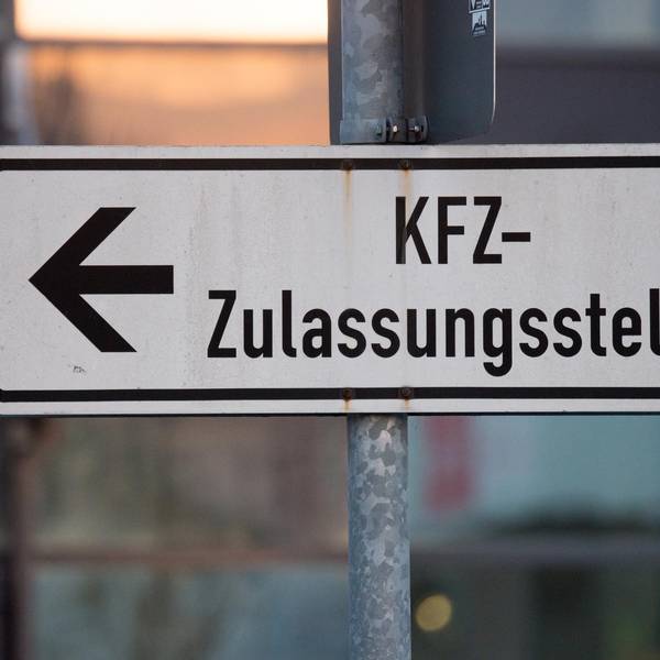 KfZ Zulassungsstelle