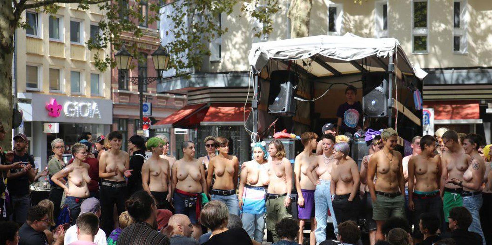 Nackprotest
